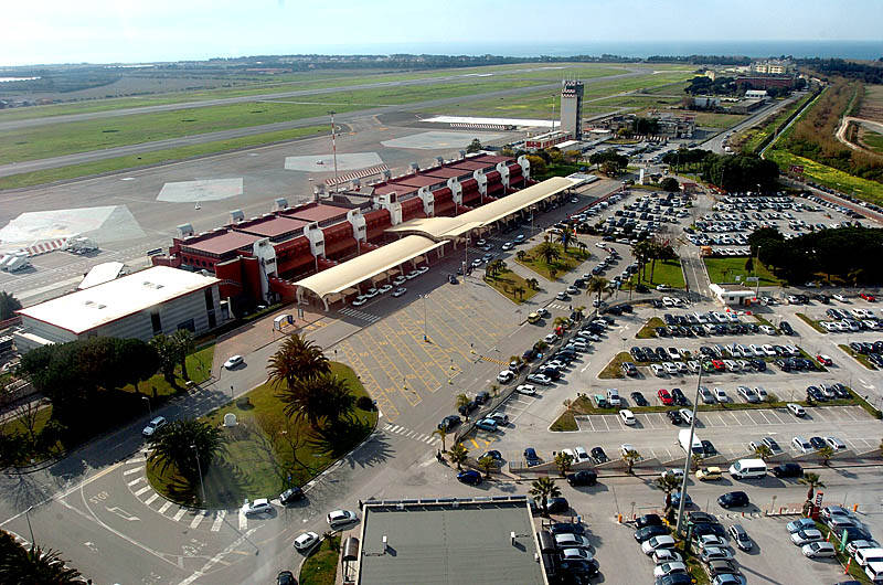 aeroporto-lamezia.jpg