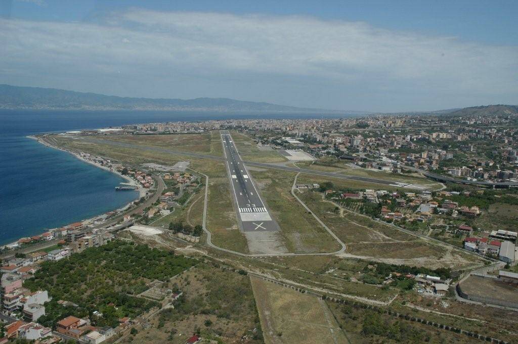 aeroporto-reggio.jpg