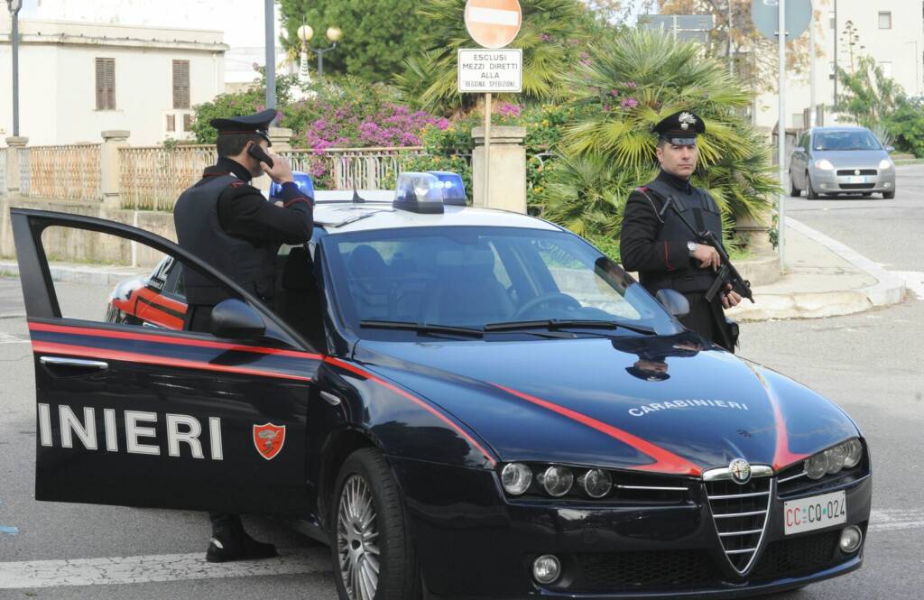 carabinieri-posto-di-blocco-3.jpg