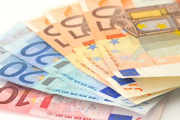 soldi-euro.jpg