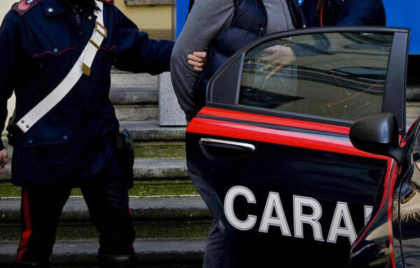 arresto-carabinieri-2015-2.jpg