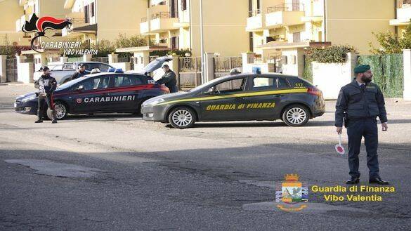 carabinieri e finanza vibo