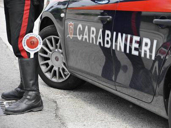 auto-carabinieri141904