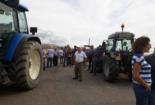 protesta-agricoltori-cosenza-discarica_9acb5