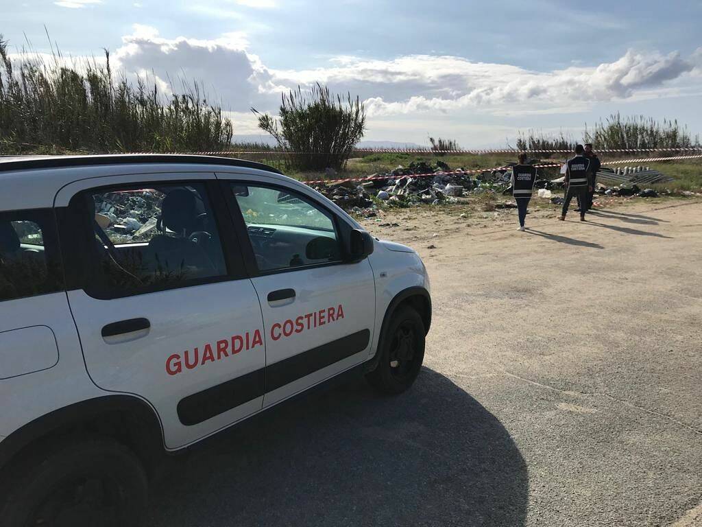 Guardia Costiera Vibo Sequestro discarica vicino al mare