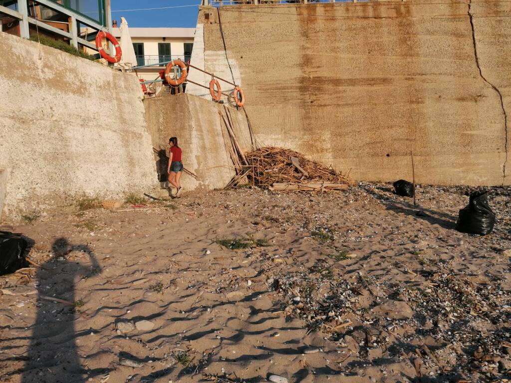 spiaggia pizzo canne